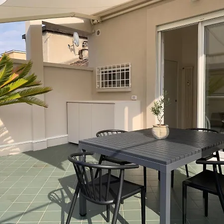 Apartment Getthekey Letizia